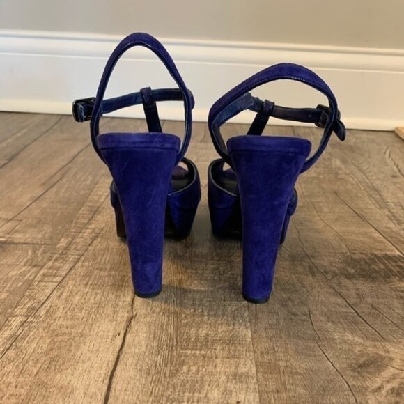 BCBG Women's Heel - Picture 6 of 9